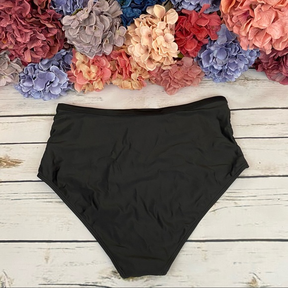 Sexy Black Criss Cross Bikini with Bandage Bottoms - Picture 14 of 16